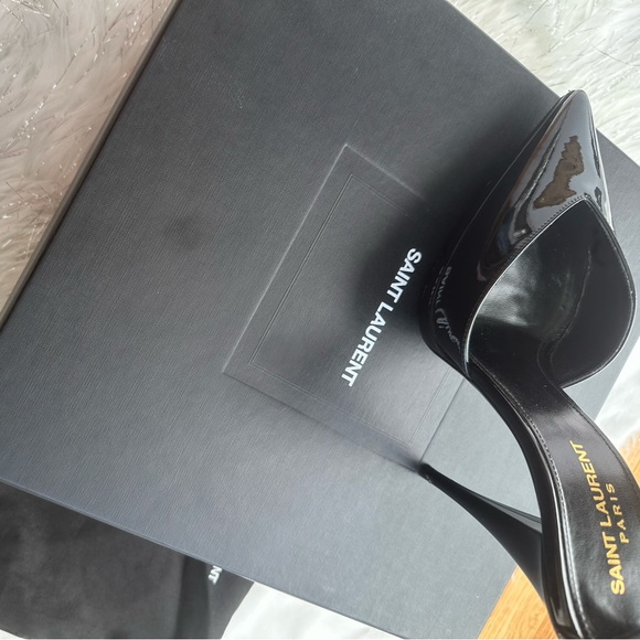 Saint Laurent Women's Black Stiletto Heels - Picture 3 of 13
